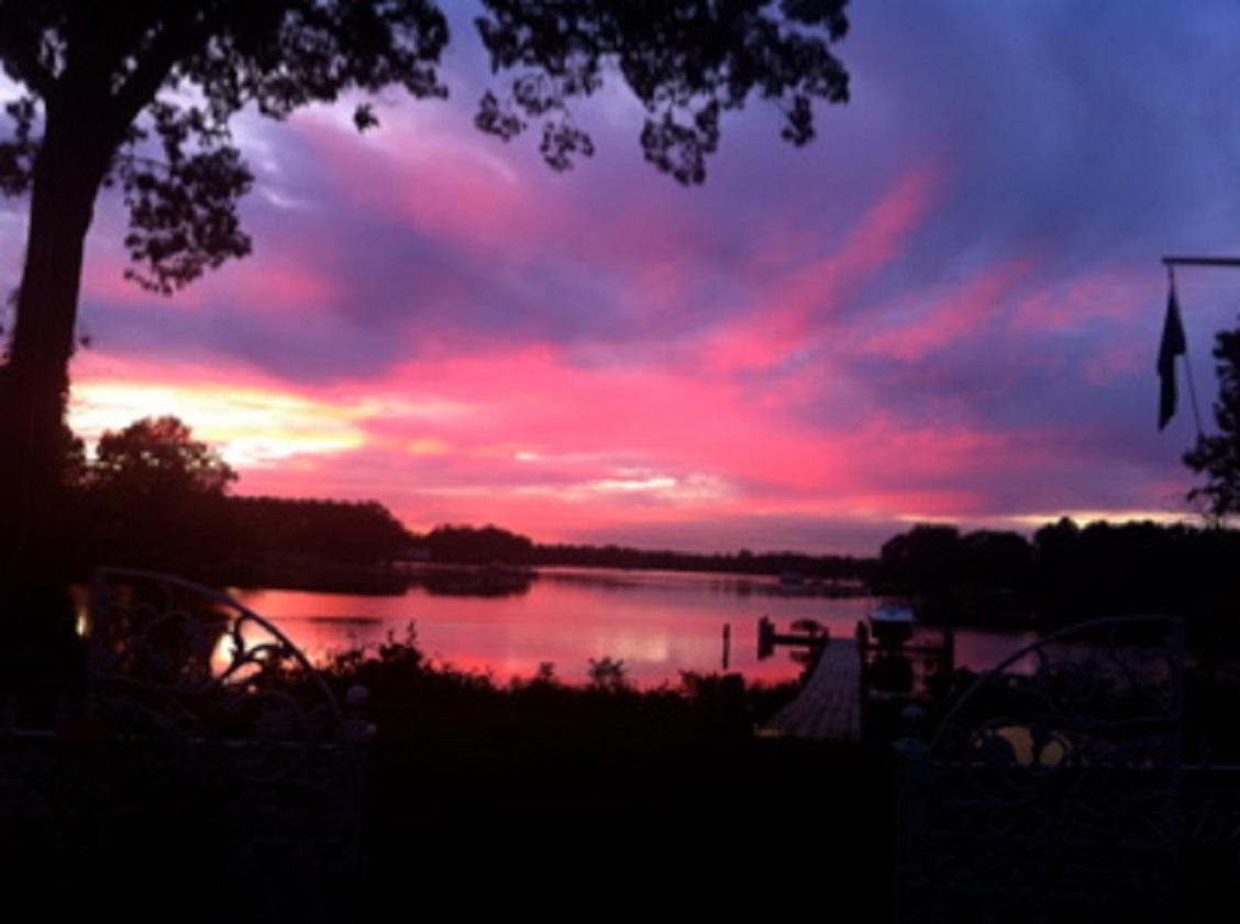 Miles River Guest House Easton Bagian luar foto