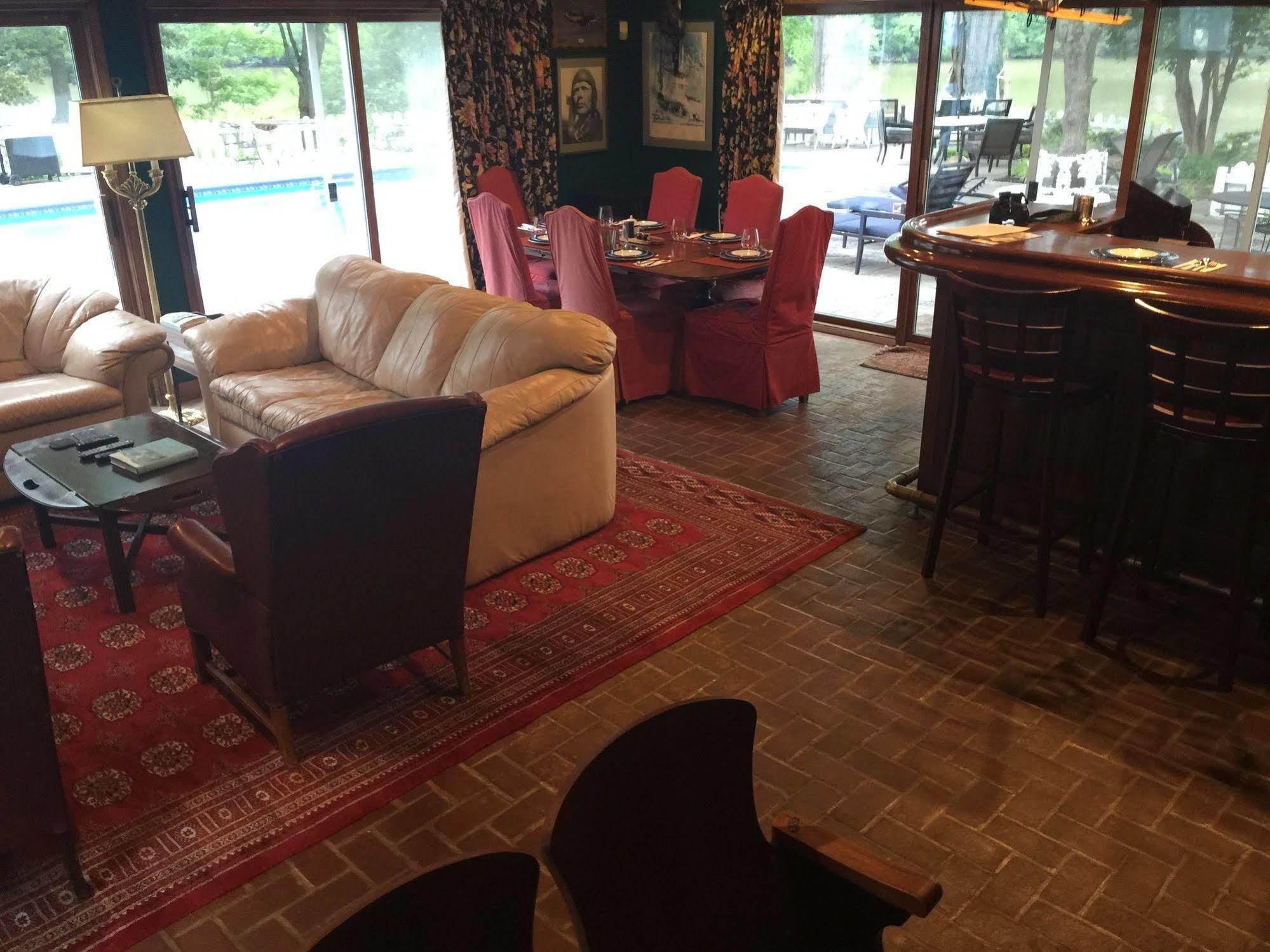 Miles River Guest House Easton Bagian luar foto